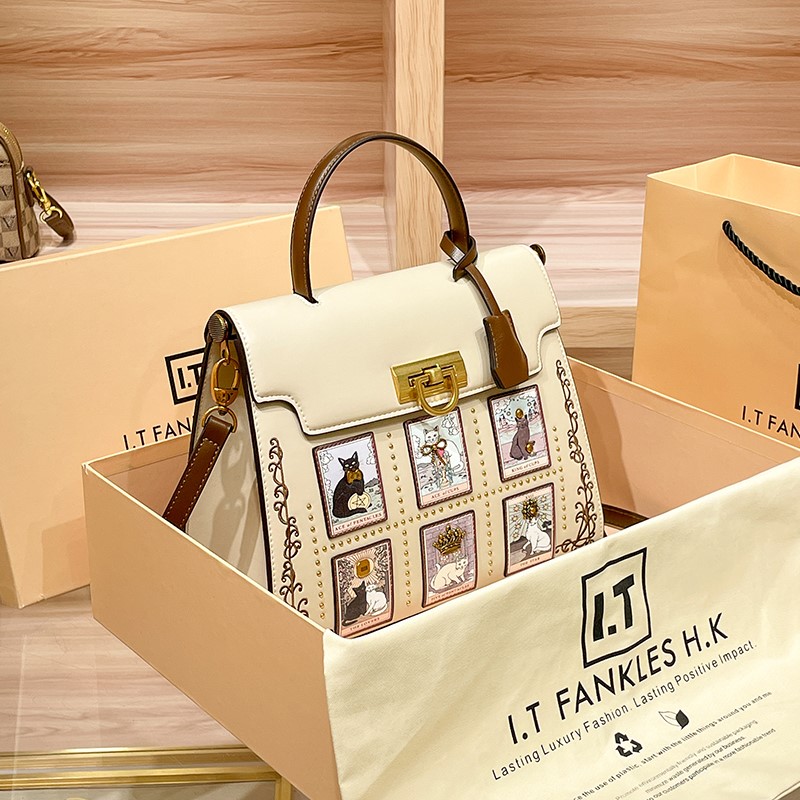 Women's handbag brand handbag  - Interior Design High End avaliação e preço
