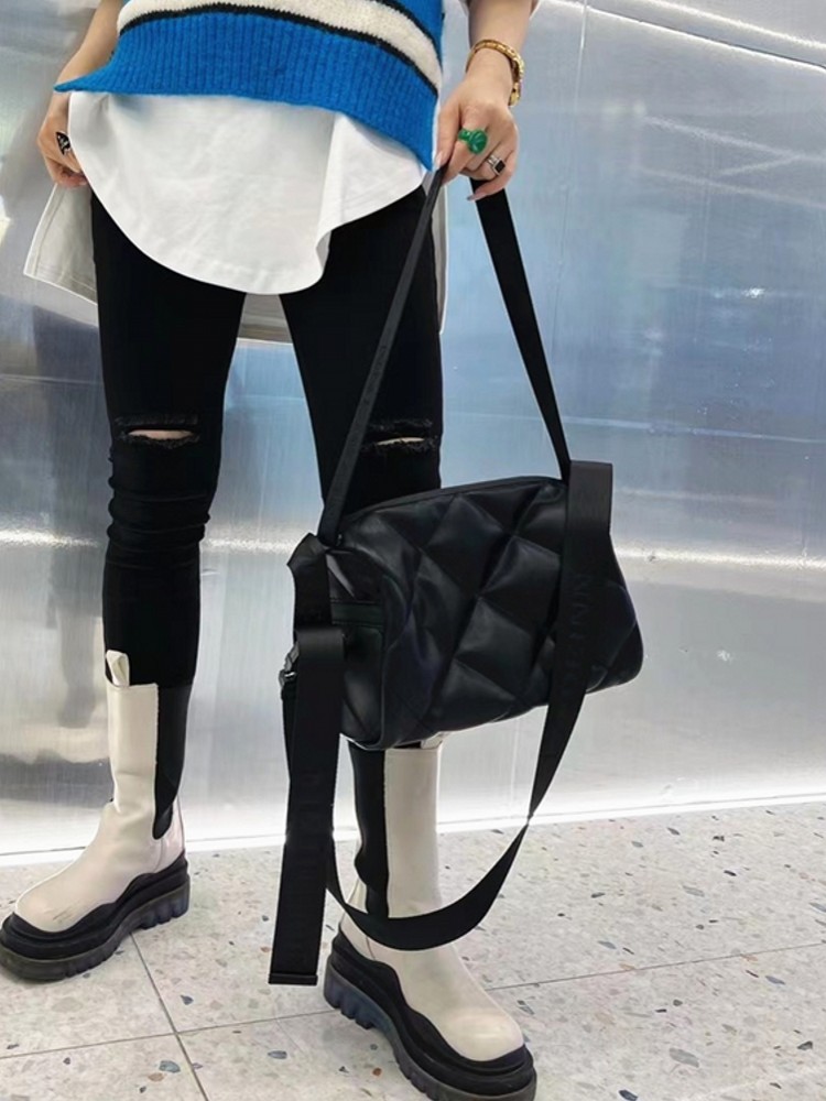 Designer Lady Fashion Zipper D - Interior Design Grid avaliação e preço