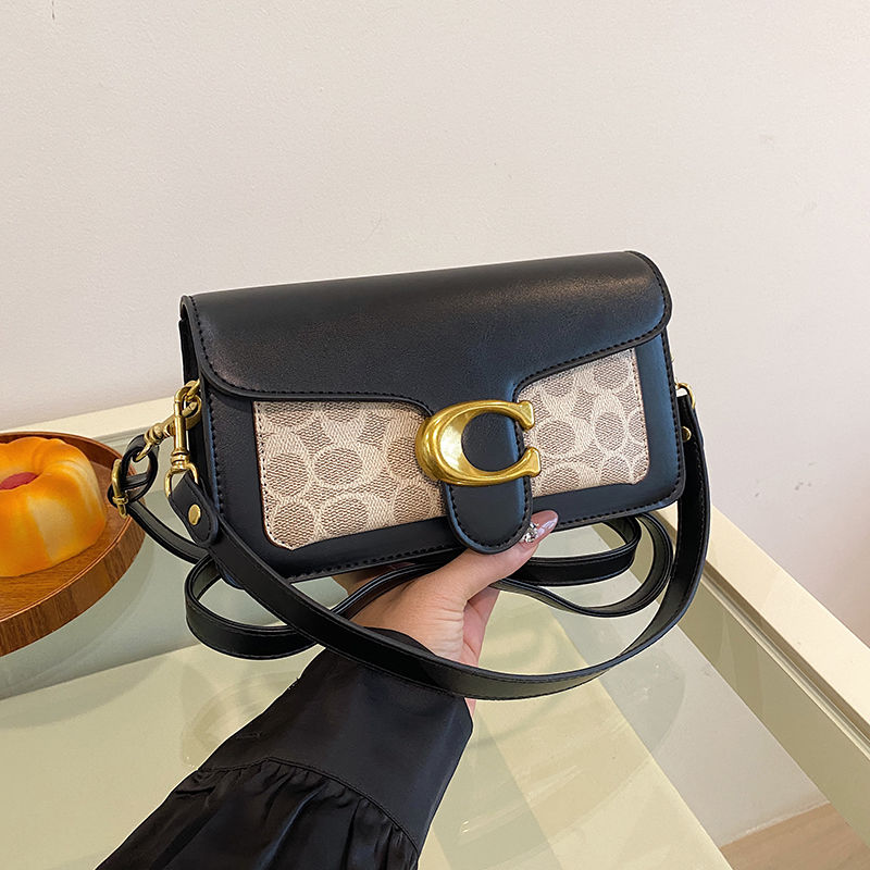 Retro luxury designer women's  - Interior Design High End avaliação e preço