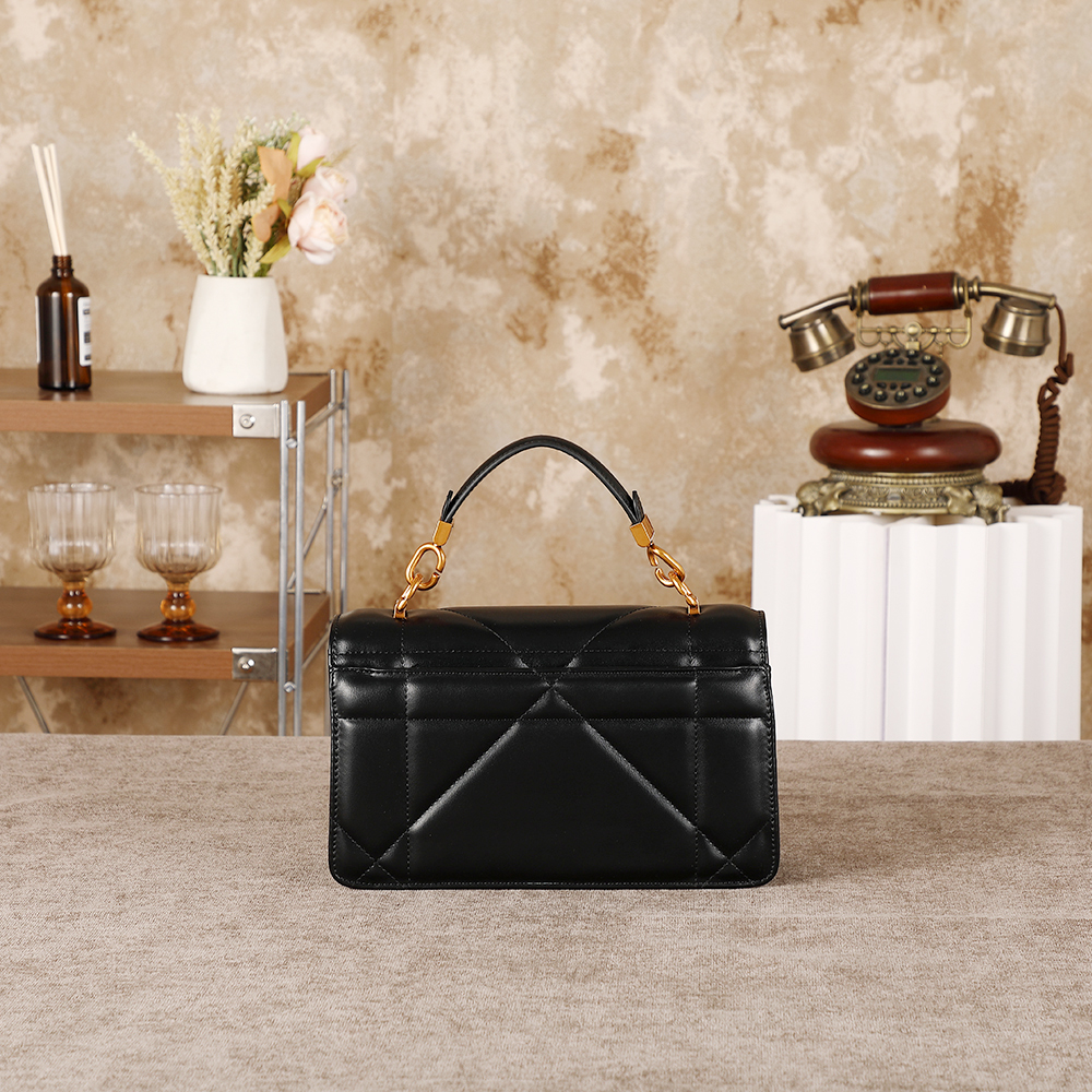 Ladies' handbag, 2026 season n - Interior Design Grid avaliação e preço